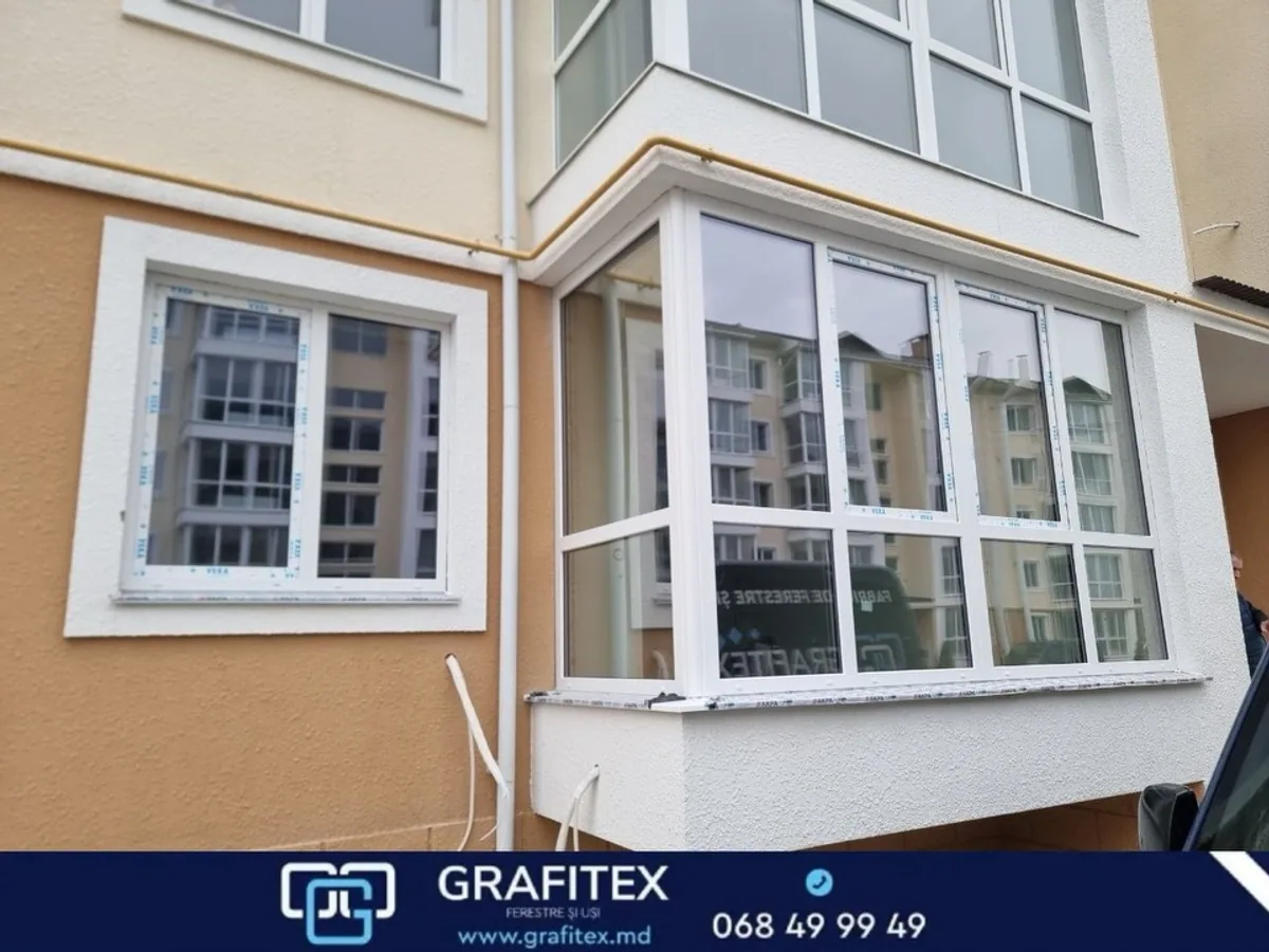 VEKA PVC balcony block with double glazing installed by Grafitex