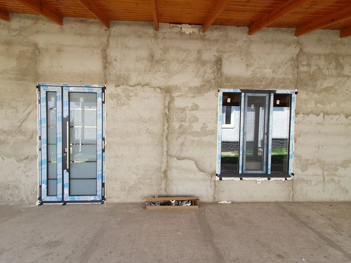 Fereastră PVC VEKA — montaj profesional Grafitex